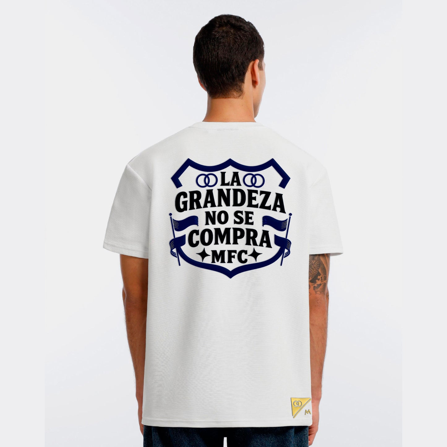 Camiseta Blanca Oversize Grandeza Mfc